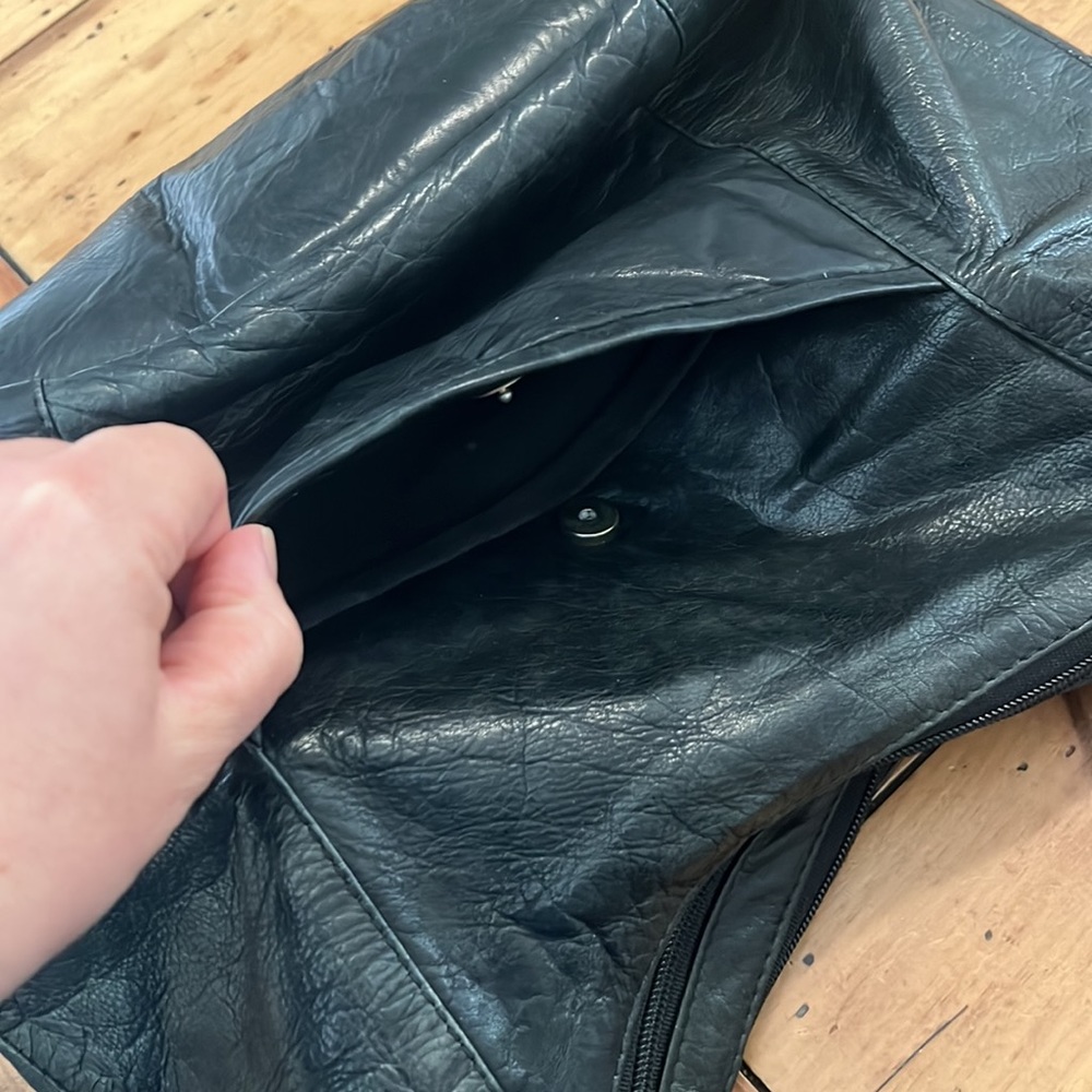 Wilsons shoulder leather bag - Picture 3 of 10
